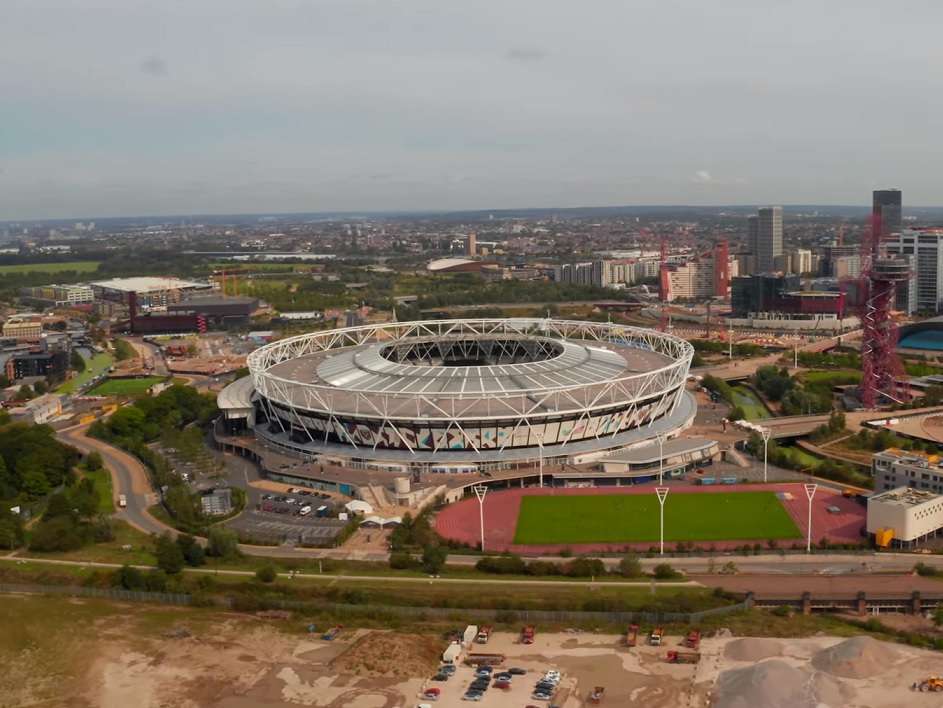 Reser London pussel på nätet