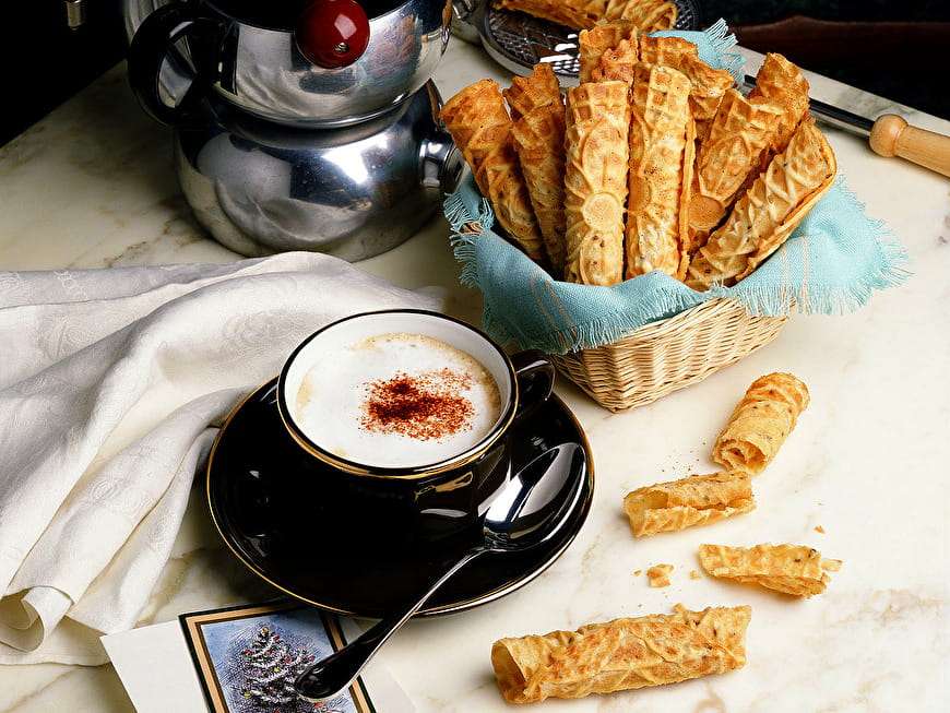 Französischer Snack zum Kaffee Puzzlespiel online