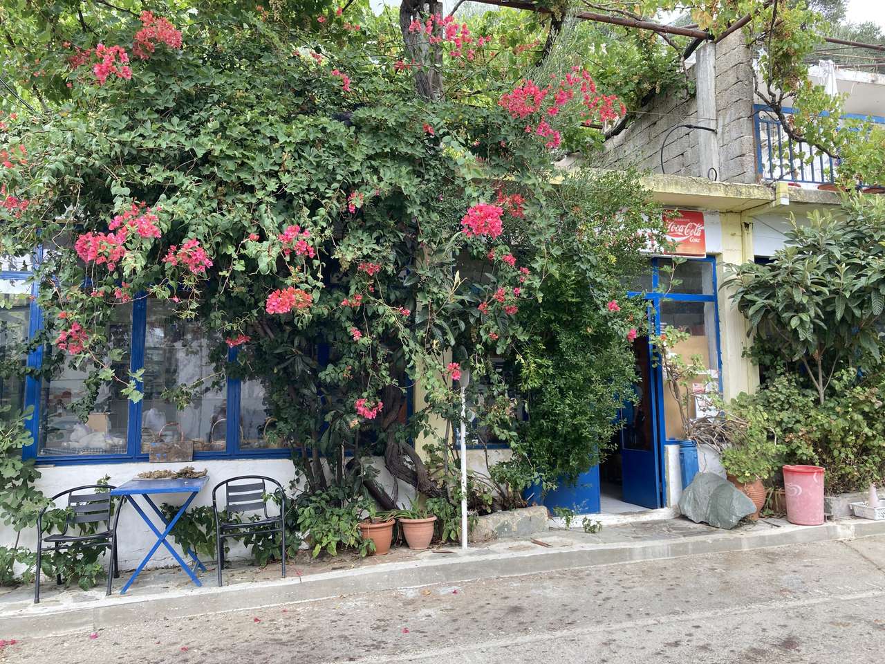 Крит Azogires Alfa Cafe онлайн пъзел