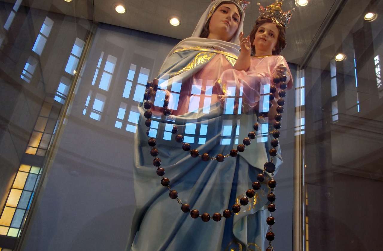 OUR LADY OF THE ROSARY OF SAN NICHOLAS online puzzle