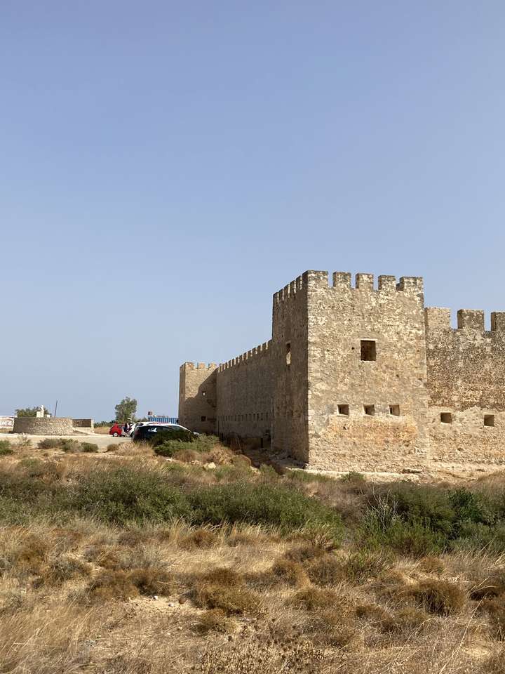 Crete Frangokastello Fortress online puzzle