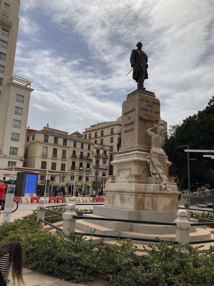 Málaga schöner Platz Puzzlespiel online