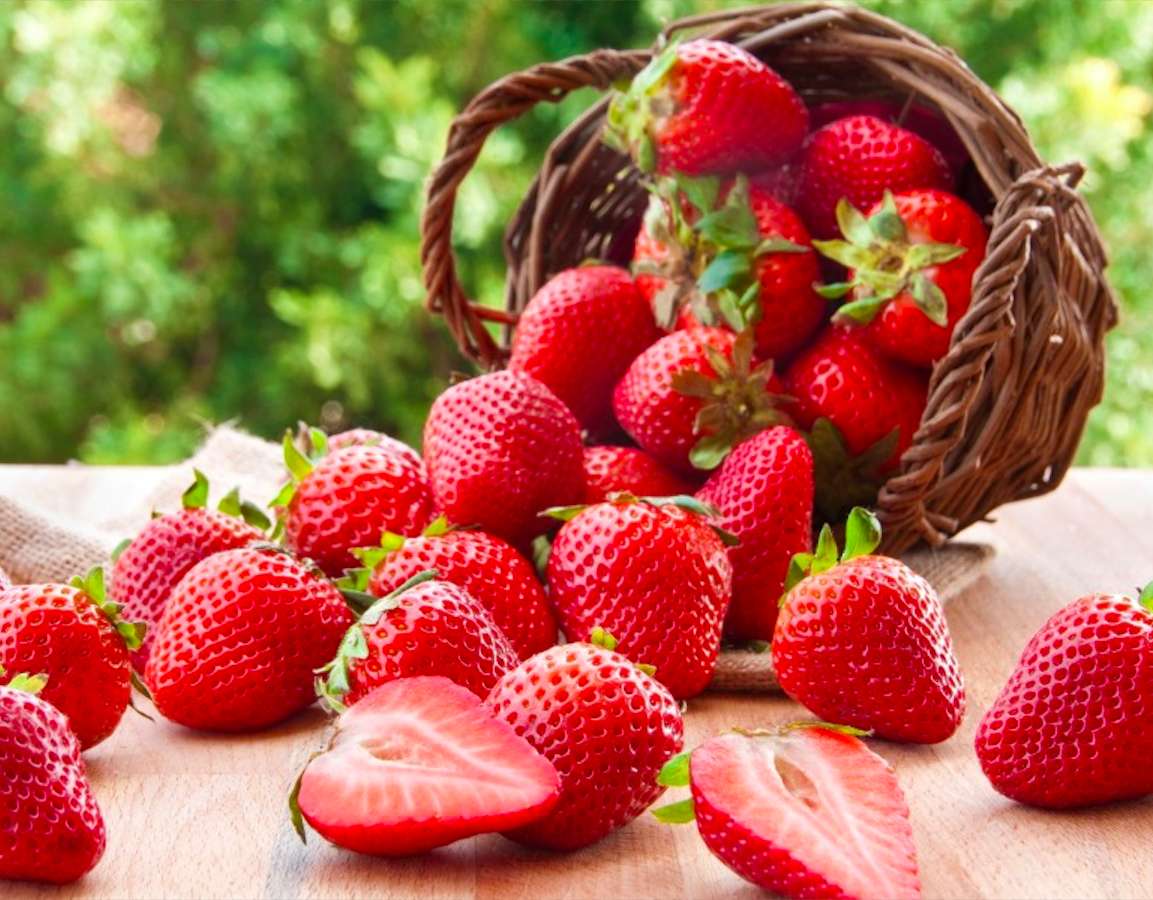 Erdbeeren aus dem Hinterhof, lecker, lecker Online-Puzzle
