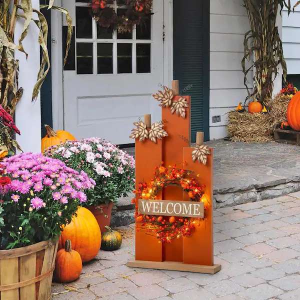 Decoração de outono na frente da casa quebra-cabeças online