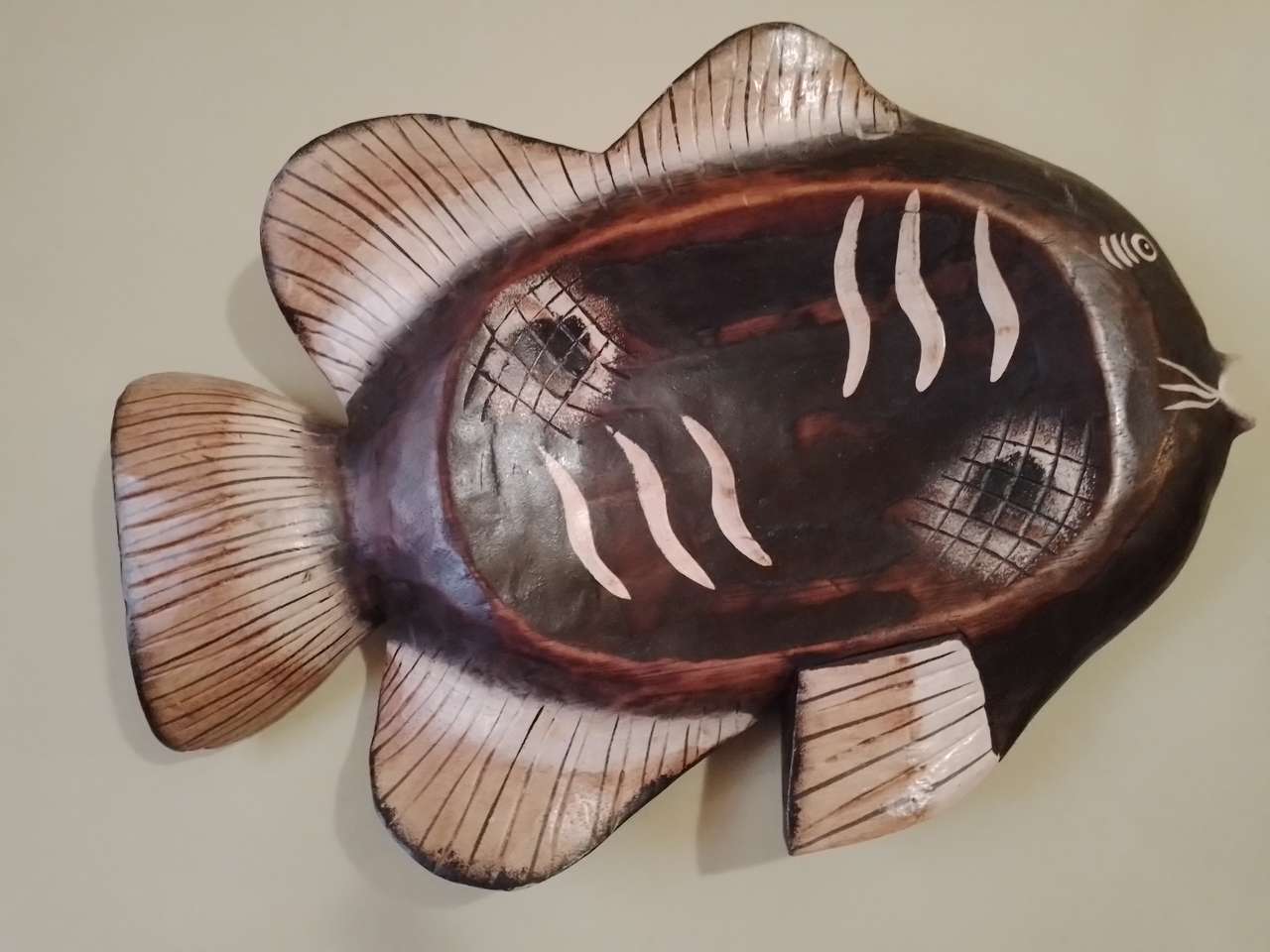 Fából készült hal online puzzle