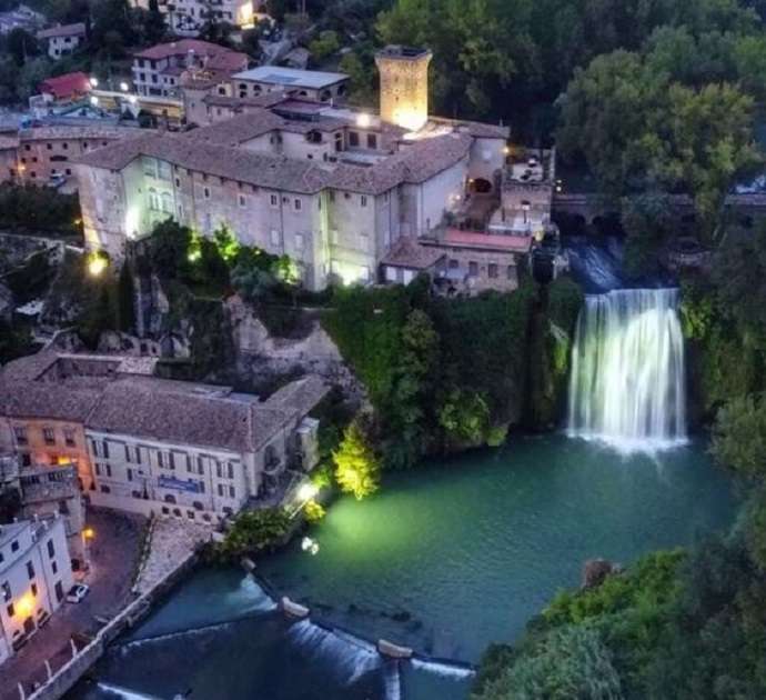 Castillo Boncompagni Viscogliosi rompecabezas en línea