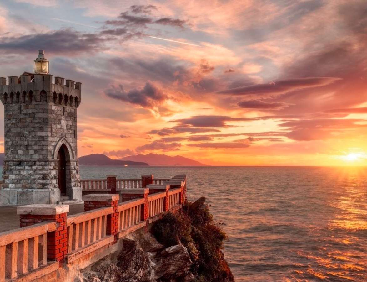 Italy-Lighthouse-Faro della Rocchetta jigsaw puzzle online