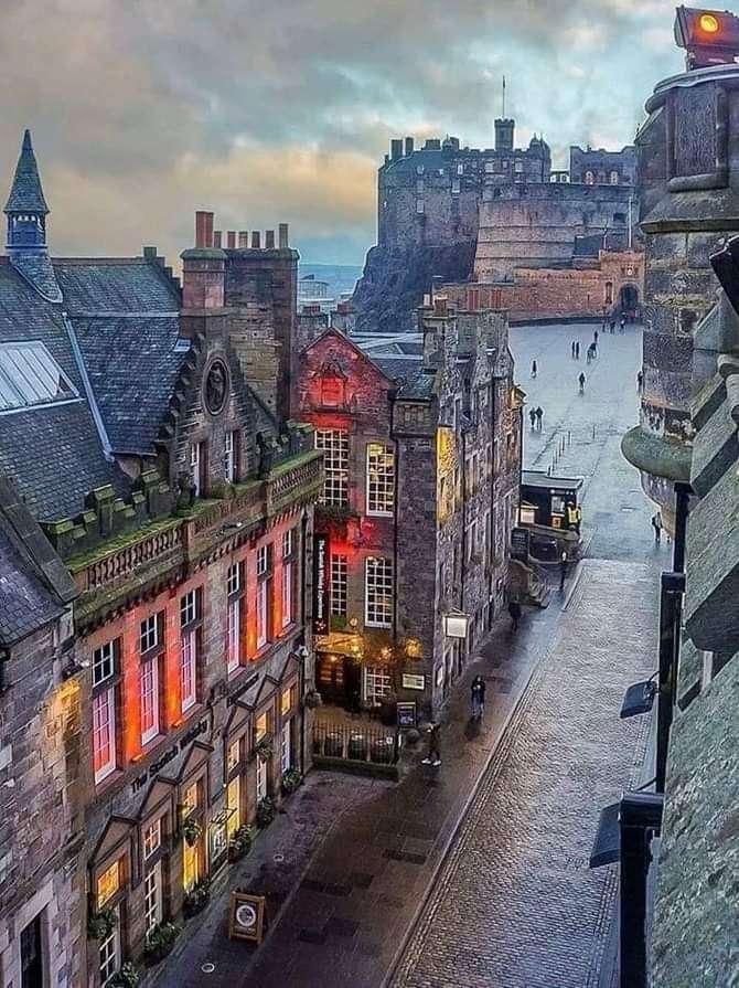 Stadt Edinburgh Puzzlespiel online