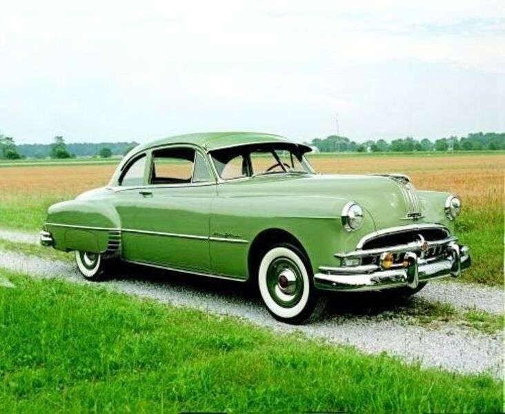 Auto Pontiac Chieftain Jahr 1949 #1 Online-Puzzle