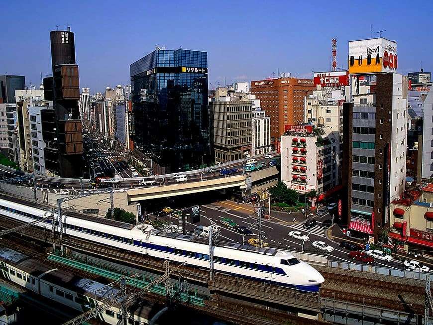 Град в Япония онлайн пъзел