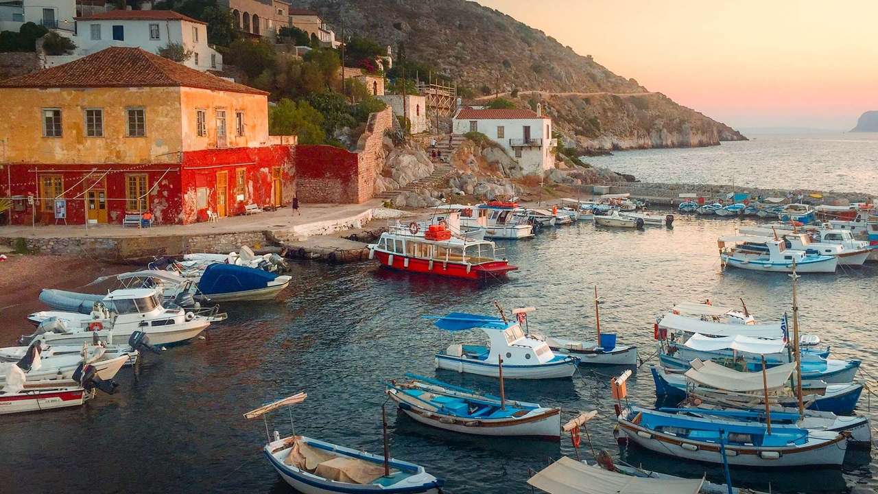 Грецький острів Гідра пазл онлайн
