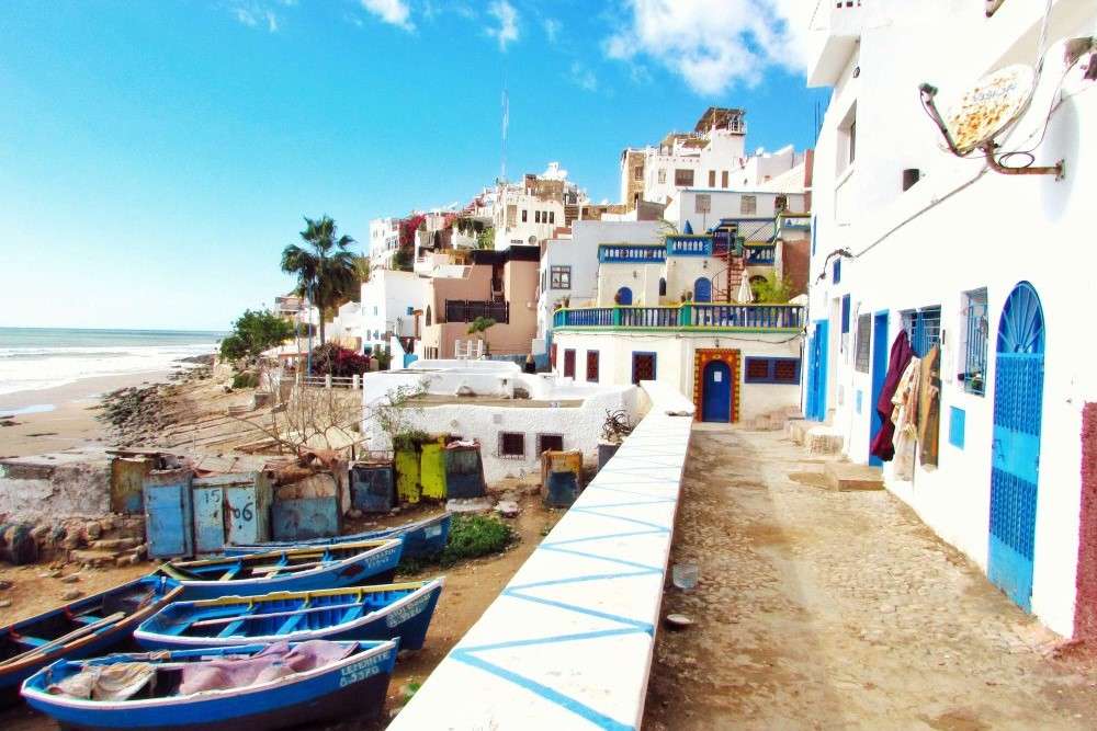 モロッコの町の海岸 ジグソーパズルオンライン