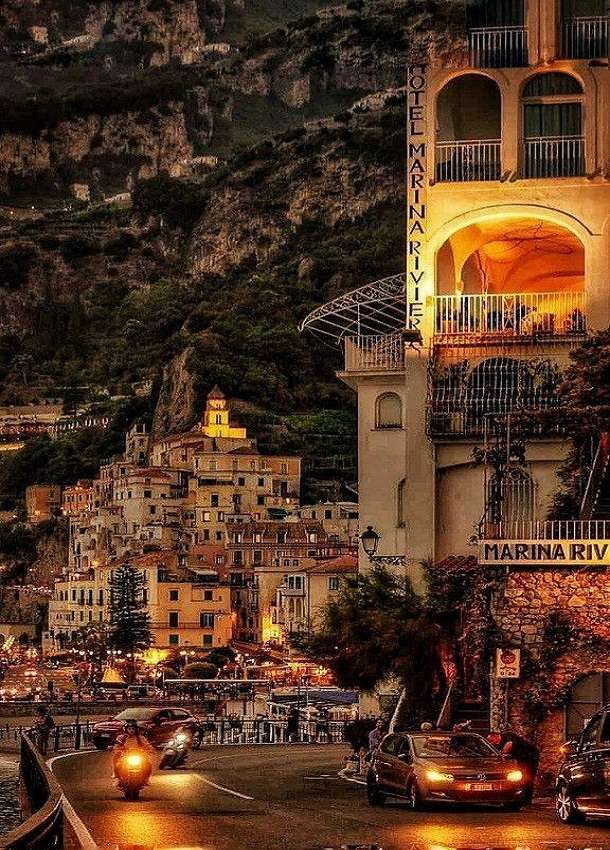 Amalfi, kustens pärla pussel på nätet