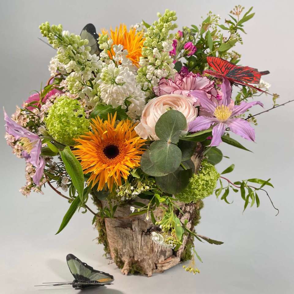 μπουκέτο από πολύχρωμα λουλούδια παζλ online