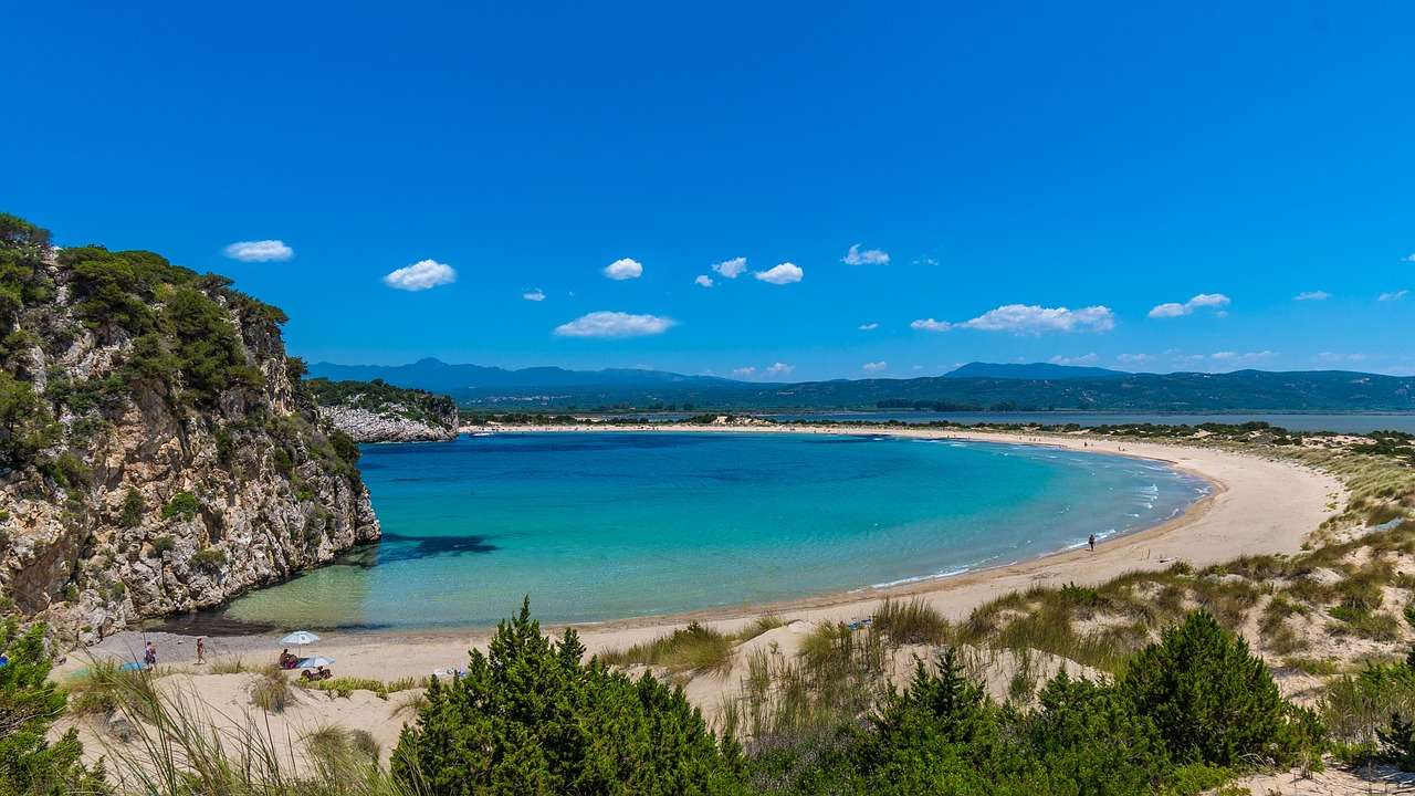 Řecko pláž léto modrá středomořská zátoka skládačky online