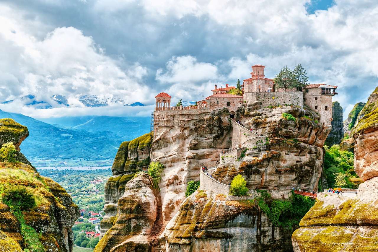 Grecia Mănăstirea Meteora din Varlaam jigsaw puzzle online