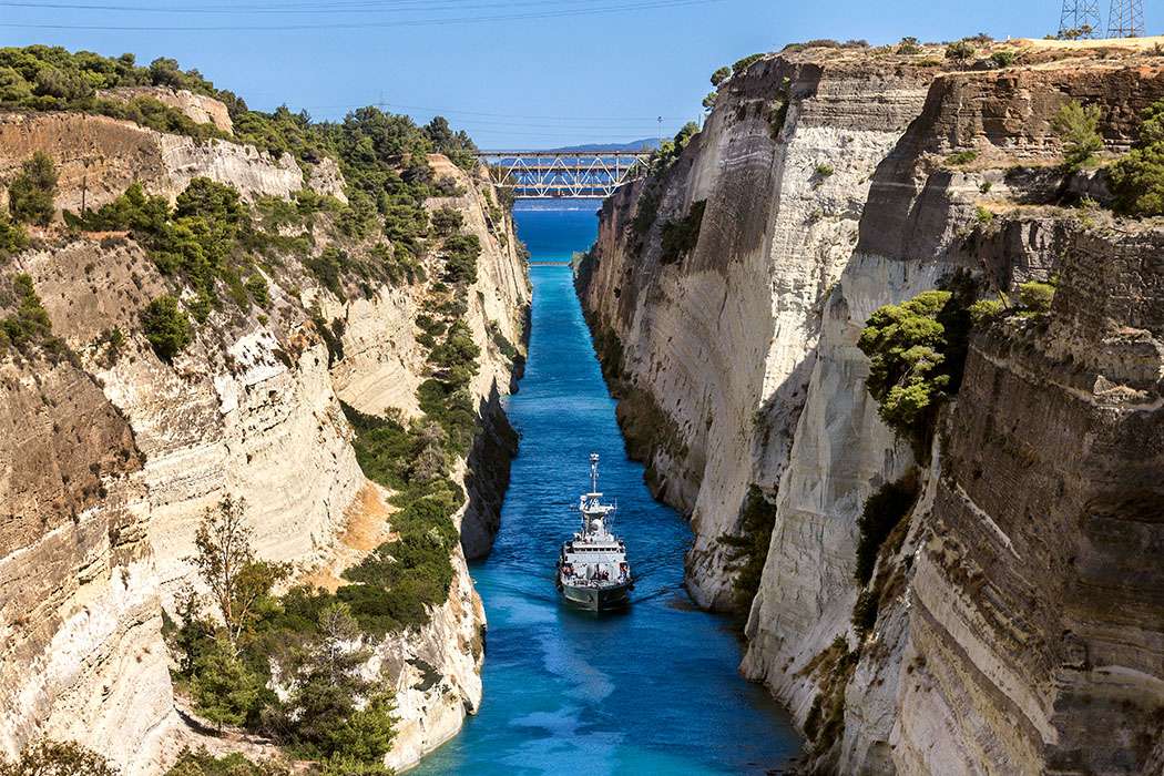 Greece Peloponnese Corinth Canal jigsaw puzzle online