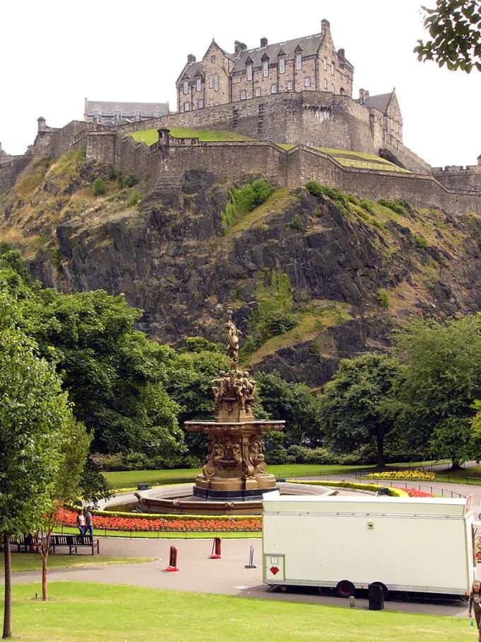 Edinburgh. online puzzel