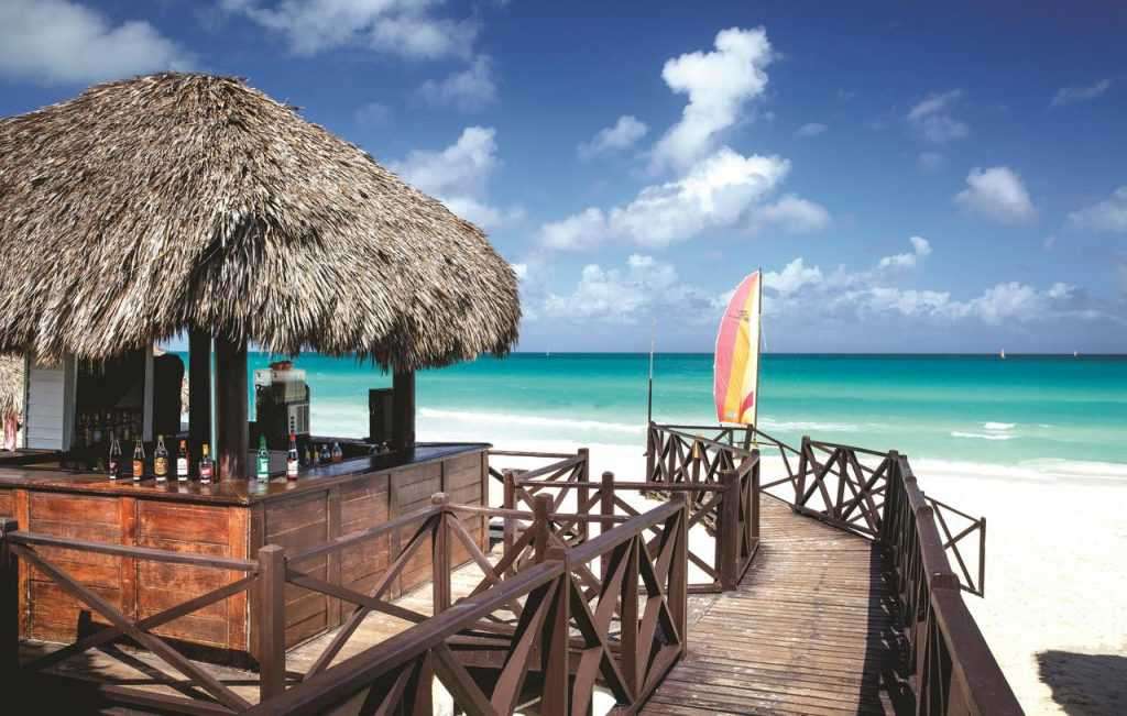 Піщаний пляж на Кубі онлайн пазл