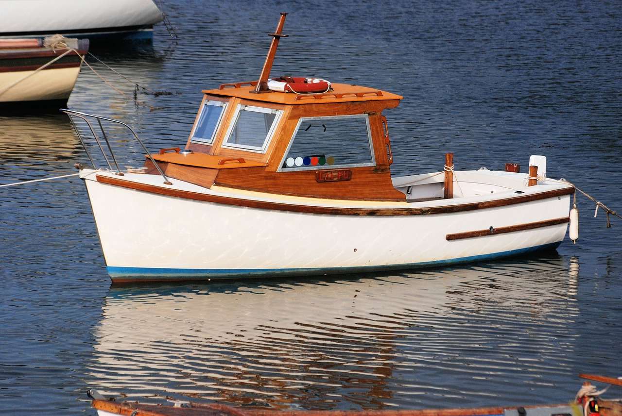 Риболовна лодка онлайн пъзел