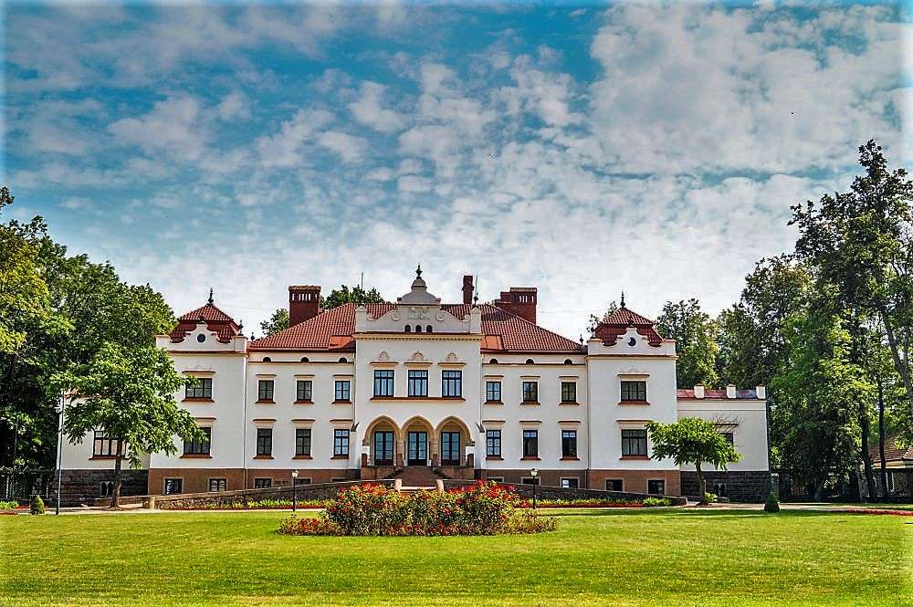 Lituania Krasto Muziejus Vasara de Rokiski rompecabezas en línea
