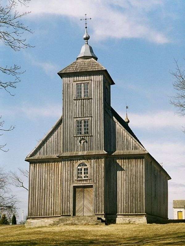 Litouwen Kelme houten kerk online puzzel