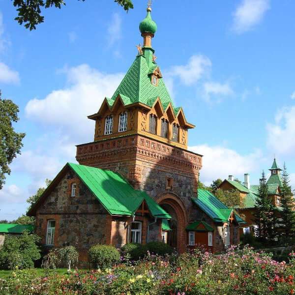 Estonský klášterní komplex online puzzle