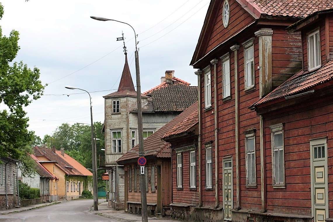 Estland Strasse in Viljandi Online-Puzzle