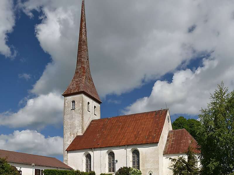Естонська церква Раквере пазл онлайн