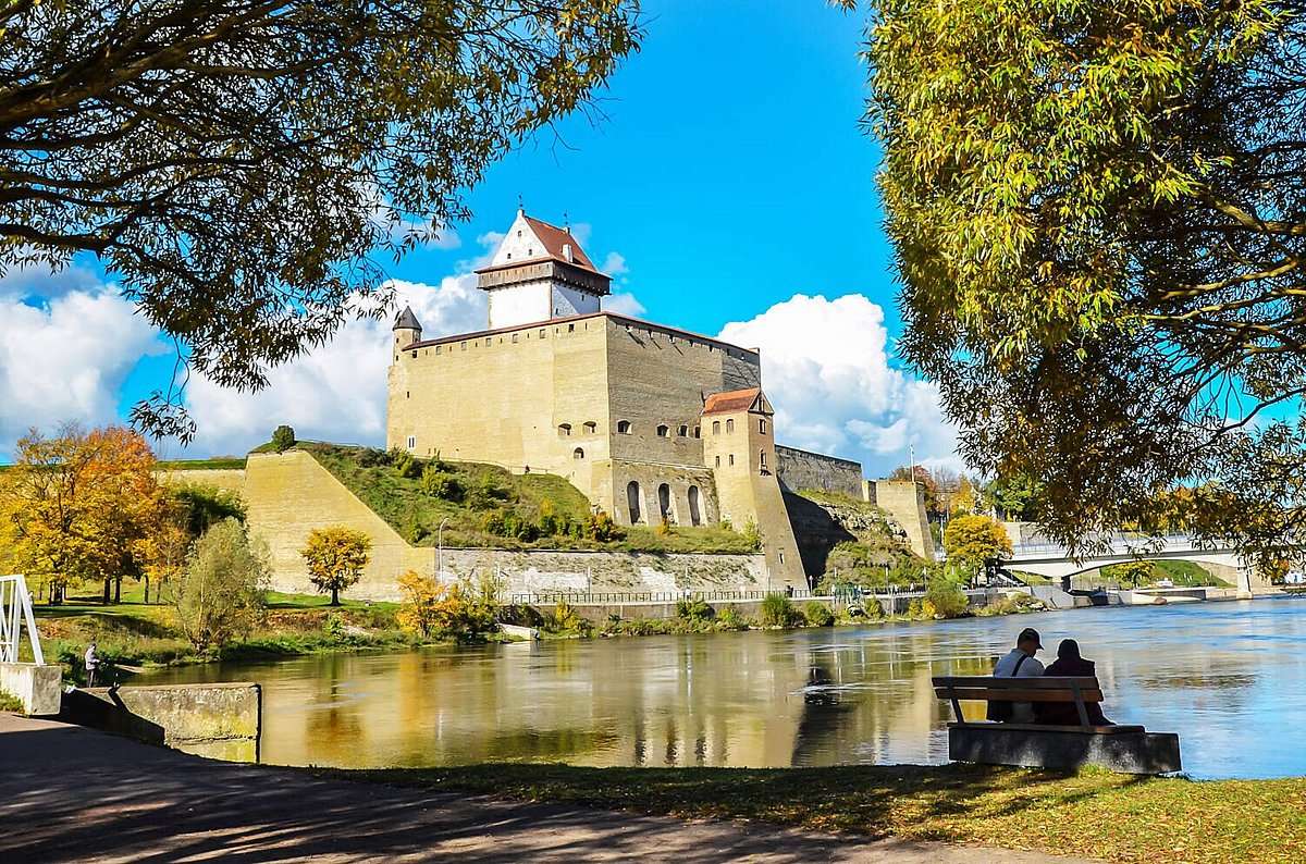 Естония Нарва Крепостта на Херман онлайн пъзел
