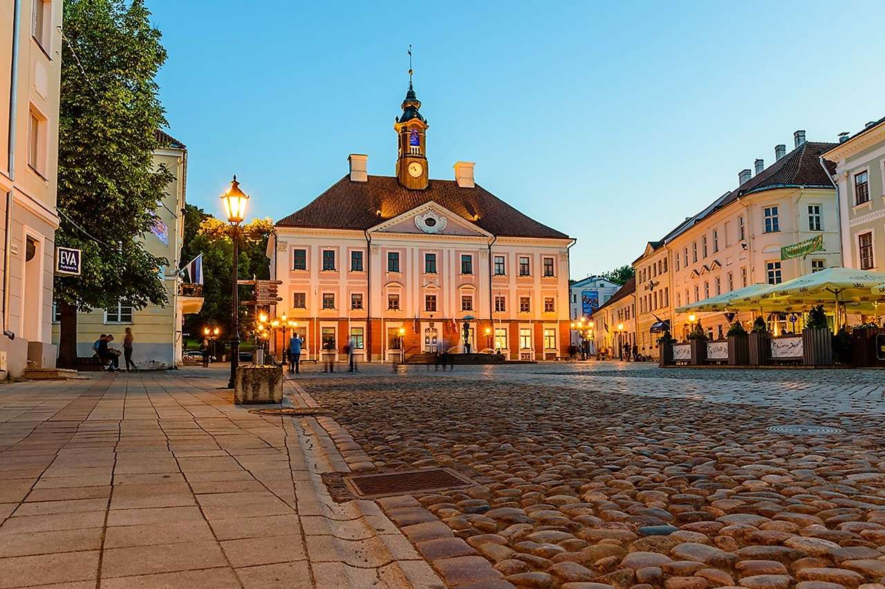 Stadhuis van Tartu, Estland legpuzzel online