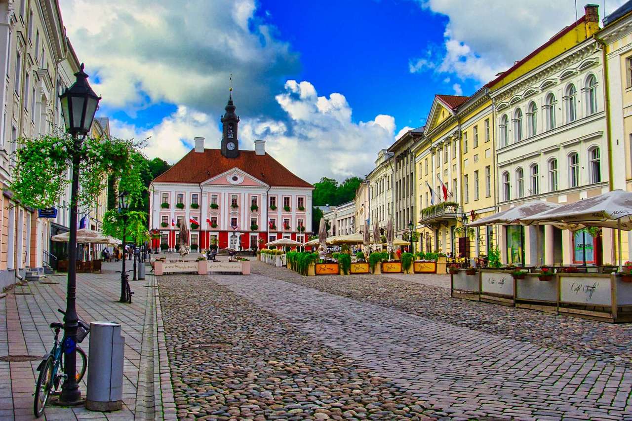 Estland Stadt Tartu Rathaus Puzzlespiel online