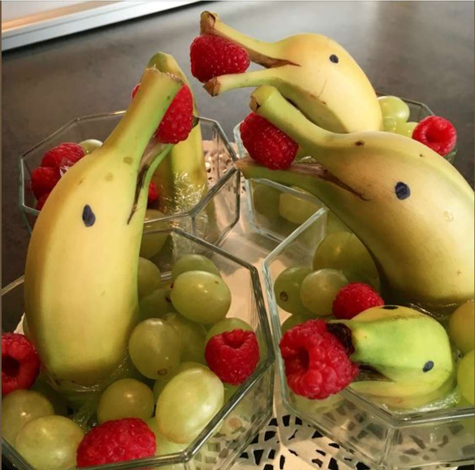 Frutas con delfines rompecabezas en línea
