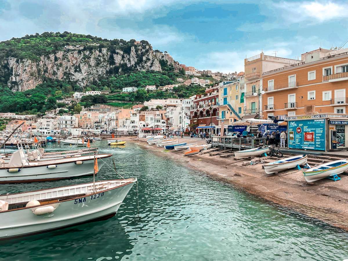 Capri- de grootste stad op het eiland legpuzzel online