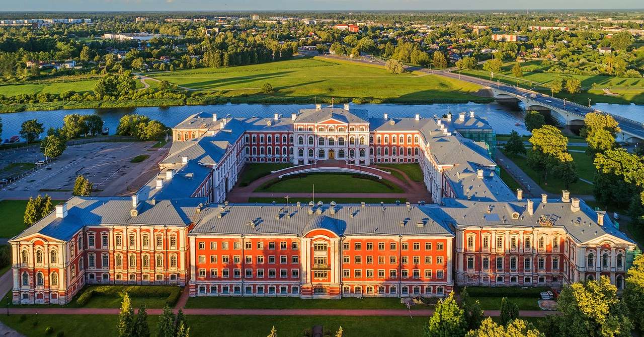 Lettország Jelgava kastély online puzzle