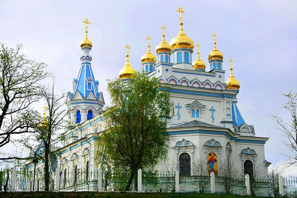 Латвия Даугавпилсская православная церковь пазл онлайн