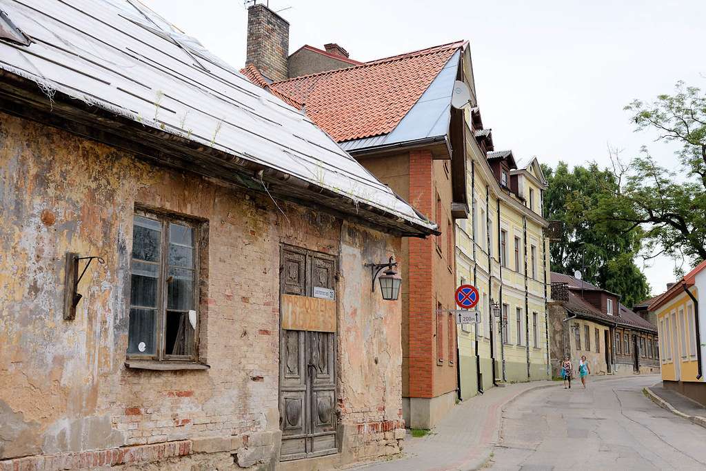 Λετονία σπίτια Cesis παζλ online