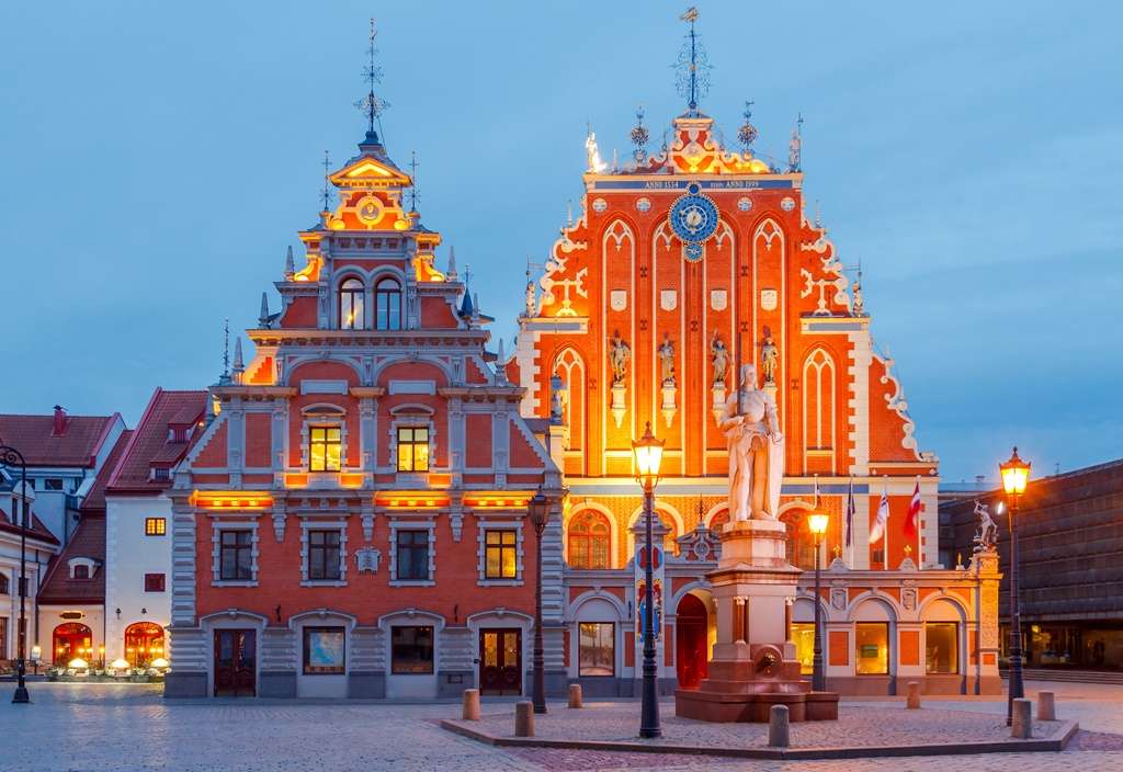 Lettország Riga Schwarzhaupterhaus online puzzle