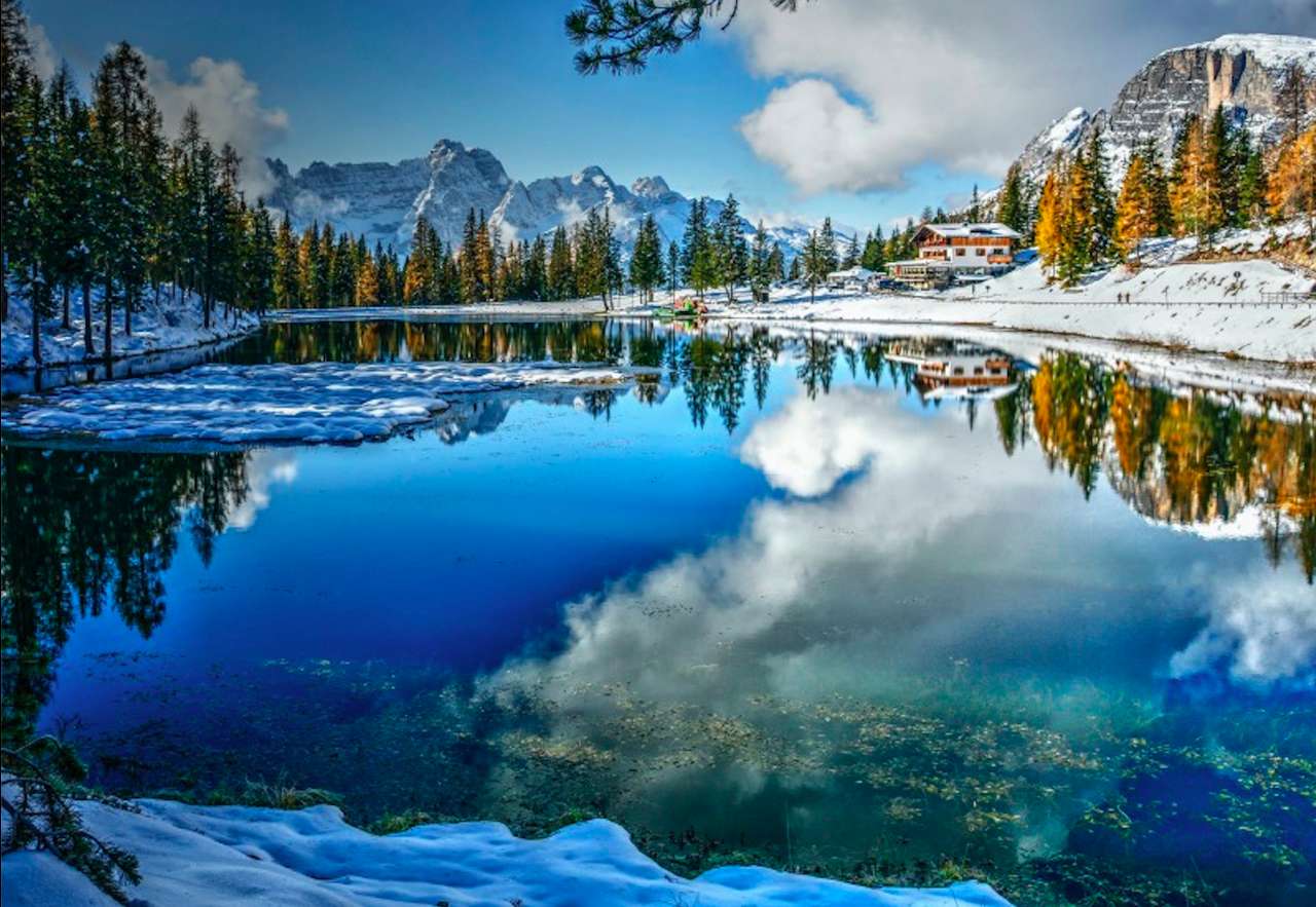 Misurina - vista invernal del hermoso lago rompecabezas en línea
