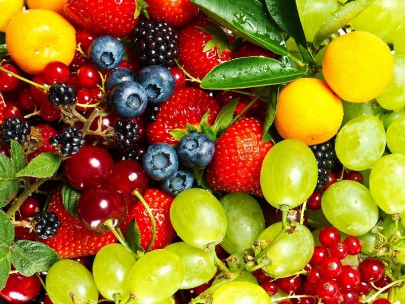 Νόστιμα καλοκαιρινά φρούτα :) online παζλ