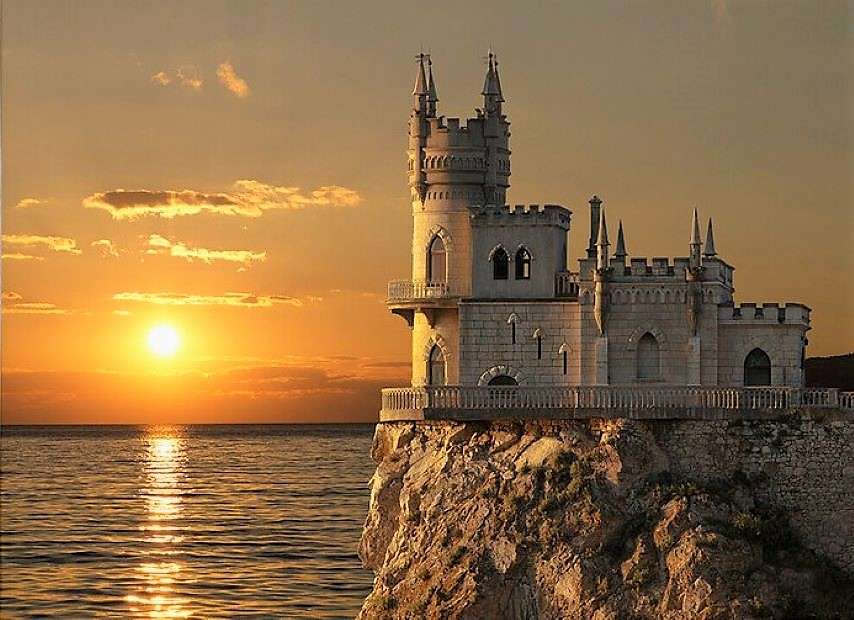 Ukraine Crimea Swallow's Nest jigsaw puzzle online