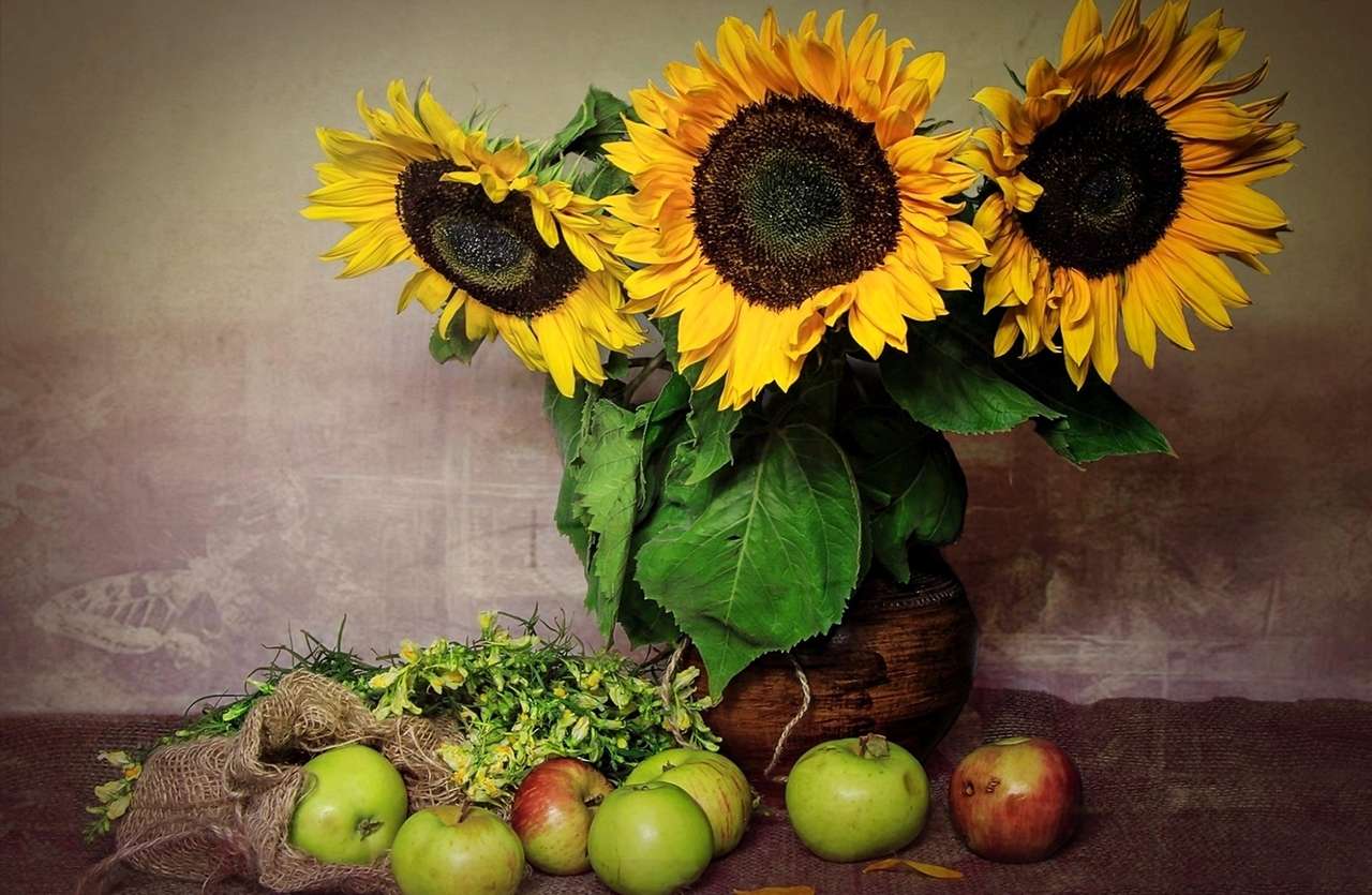 Zonnebloemen in een vaas en appels op tafel online puzzel