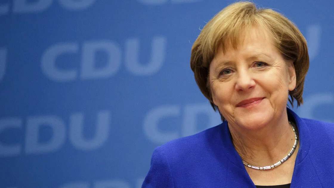 Ангела Меркель пазл онлайн