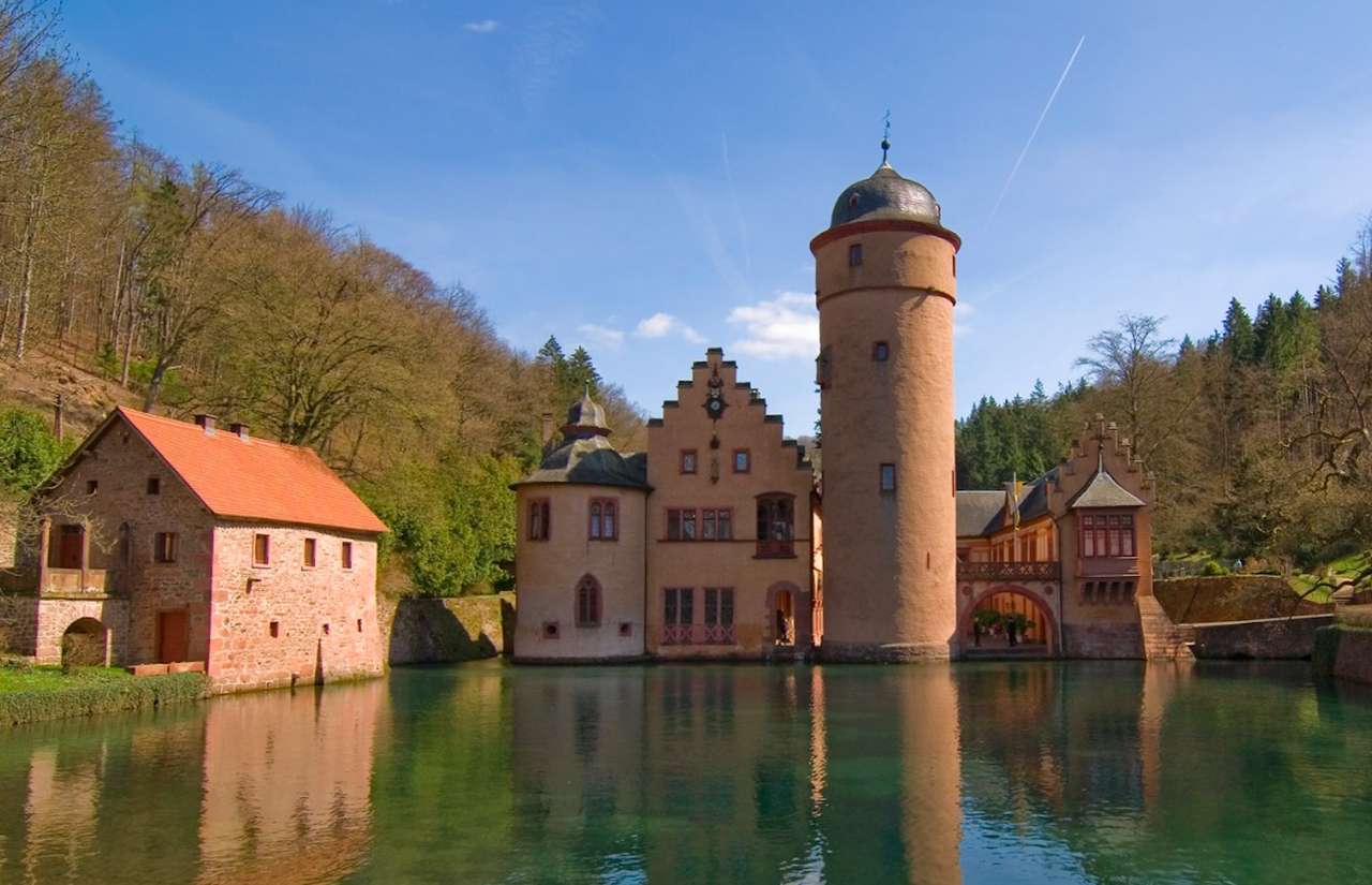 Германия - чудо Замъкът Меспелбрун, построен върху вода онлайн пъзел