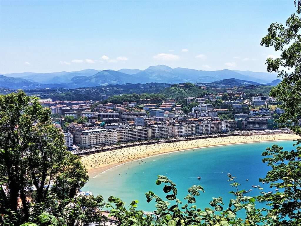 San Sebastian on the Bay of Biscay online puzzle