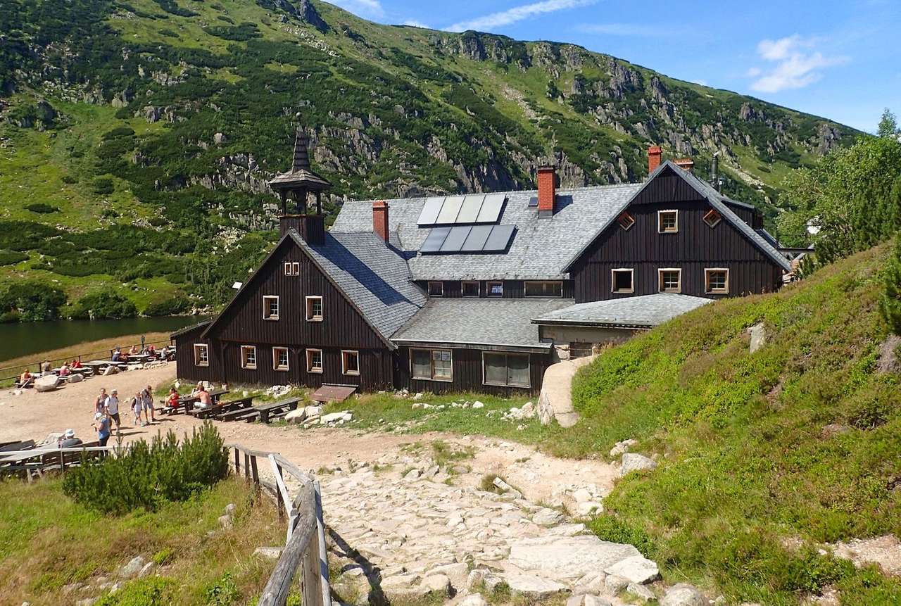 Schuilplaats in Poolse bergen legpuzzel online
