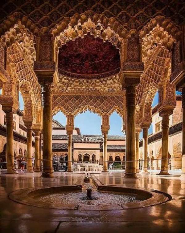 Alhambra em Granada quebra-cabeças online