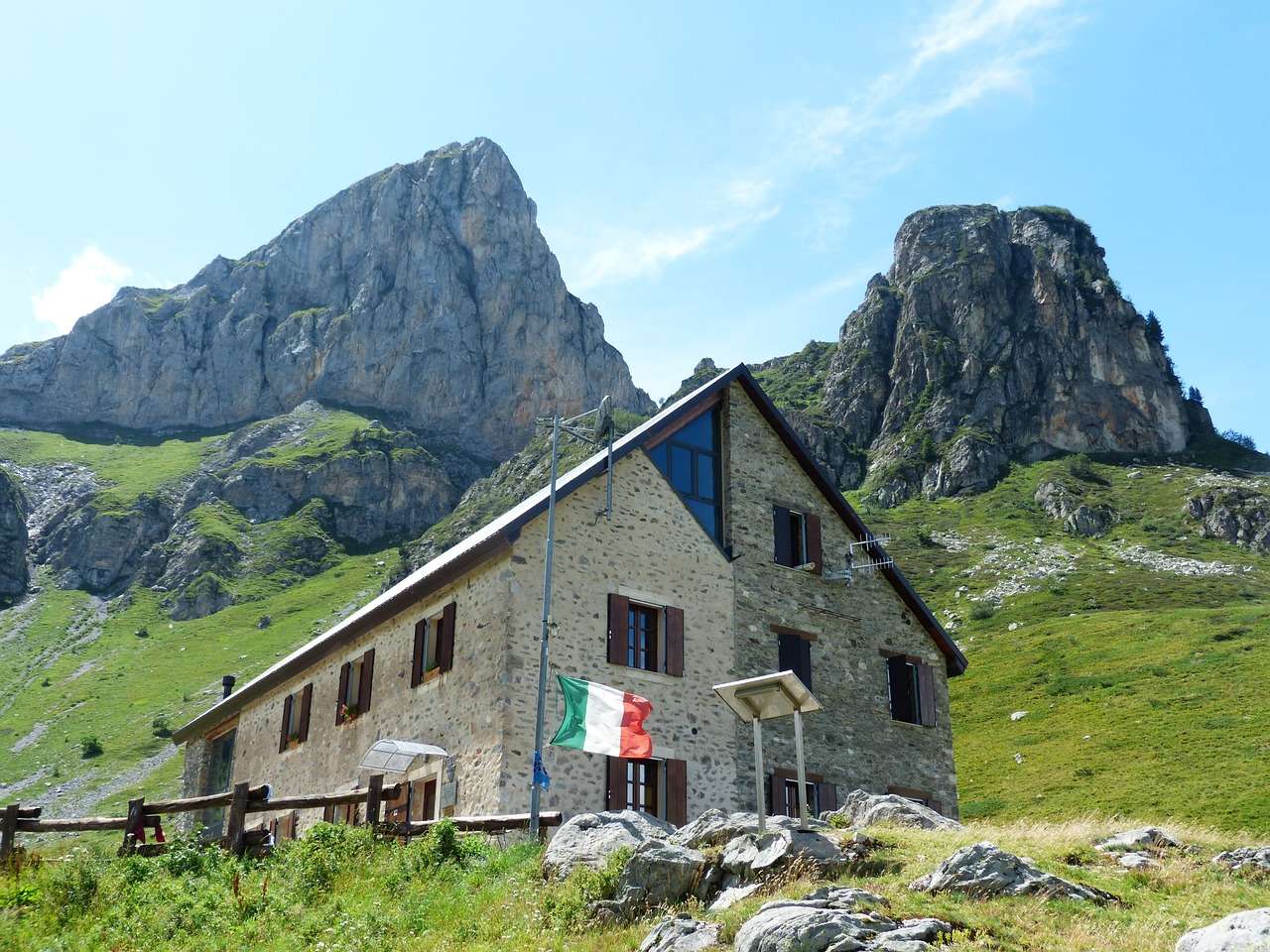 alpine hut online puzzle