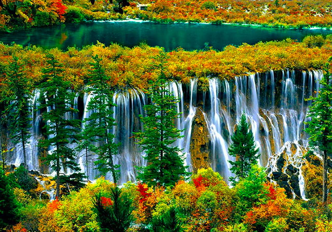 Китай - природен резерват Jiuzhaigou, вълшебна гледка онлайн пъзел