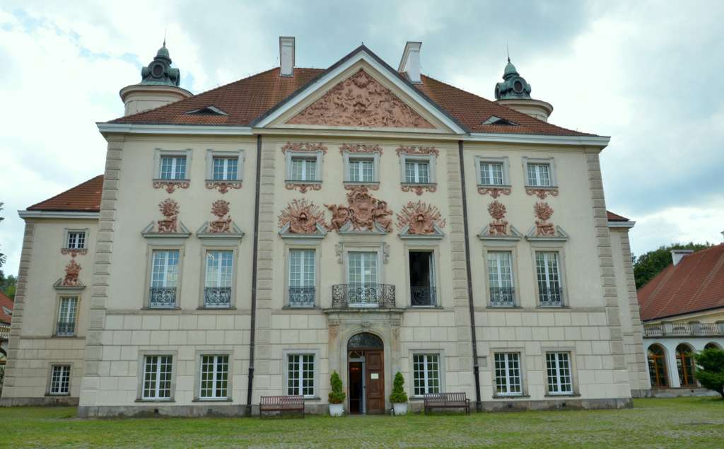 Het Bieliński-paleis in Otwock Wielki online puzzel